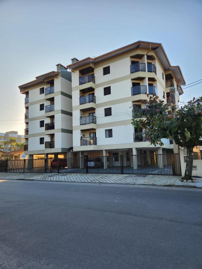 Ubatuba-Itagua Apartment Exterior photo